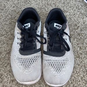 Kids Nike Tennis Shoes